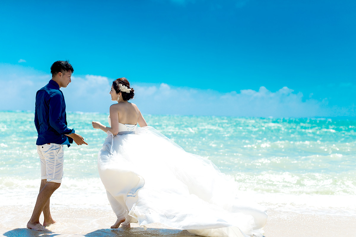 ラヴィ ファクトリー Be Okinawa Resort Wedding 未来の私たちが思い出すのは こんな美しい海がいい