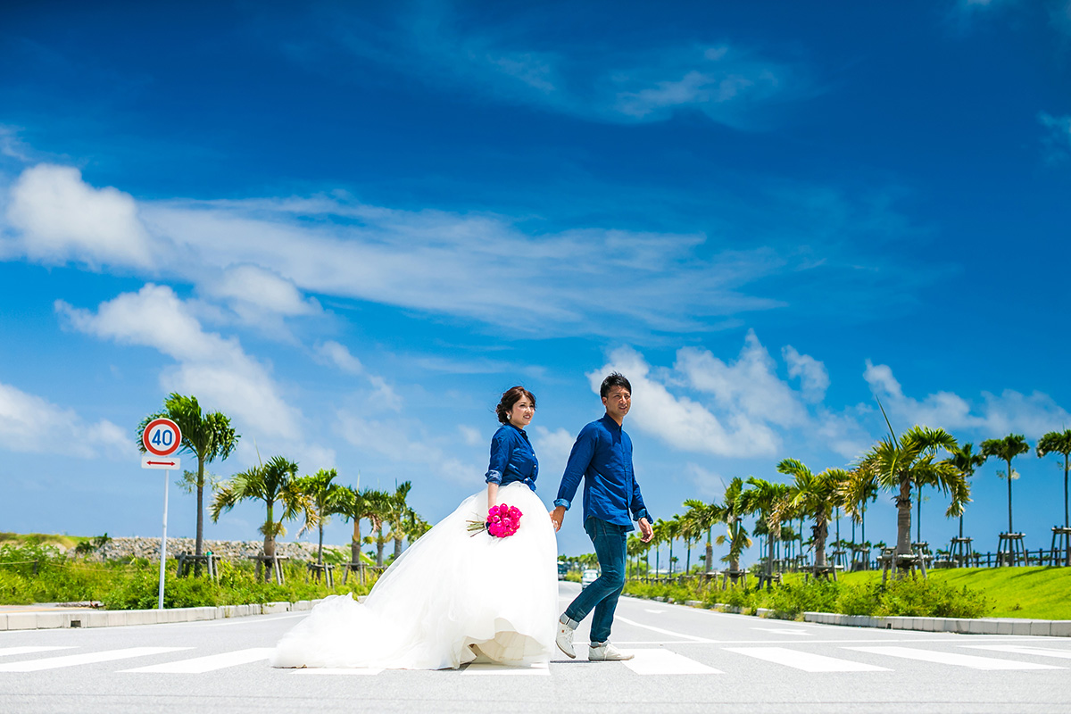 ラヴィ ファクトリー Be Okinawa Resort Wedding 未来の私たちが思い出すのは こんな美しい海がいい